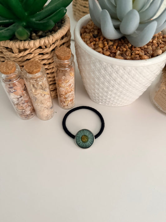 Dried Flower Hair Ties ๐ธ