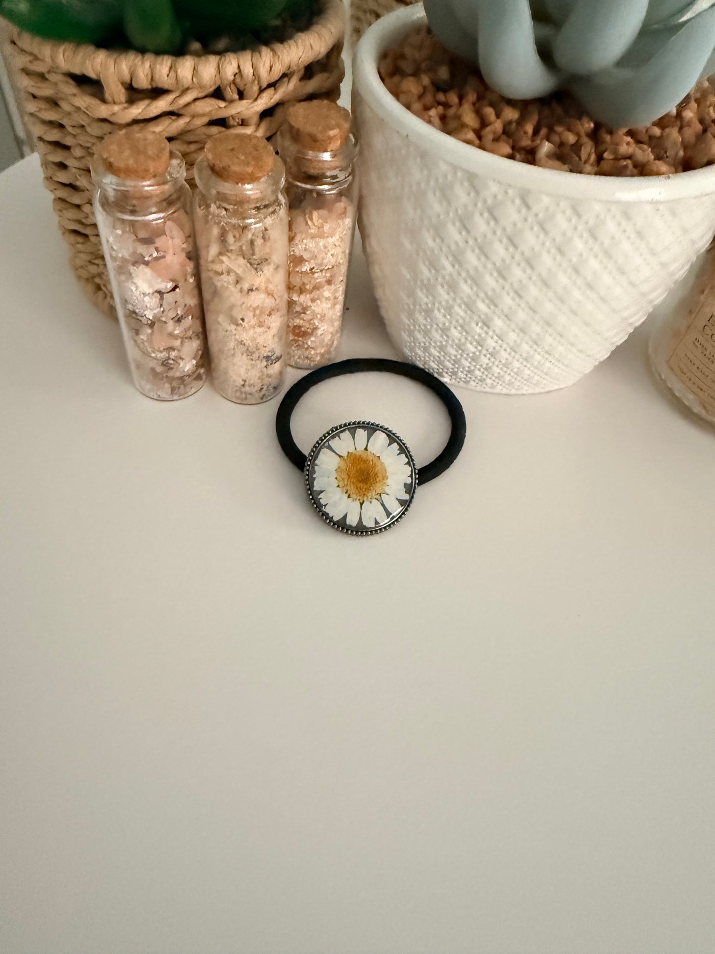 Dried Flower Hair Ties 🌸
