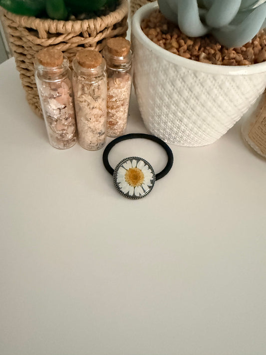 Dried Flower Hair Ties 🌸