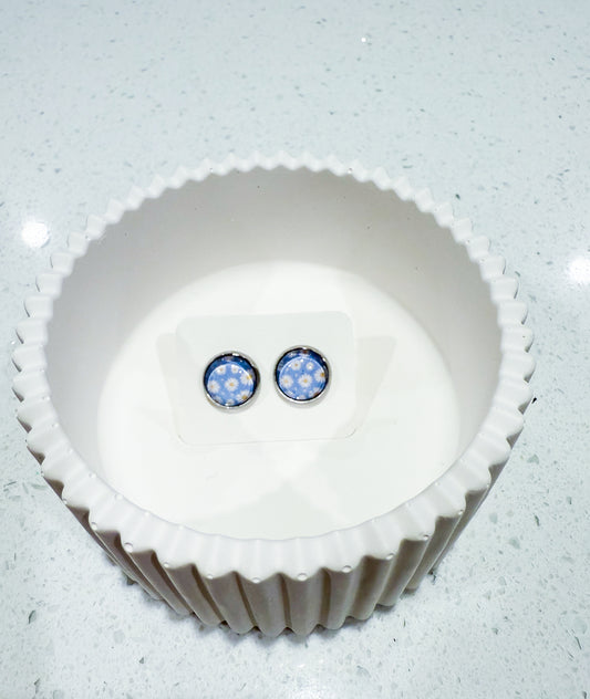 Handmade Stud Earrings -Blue Daisy