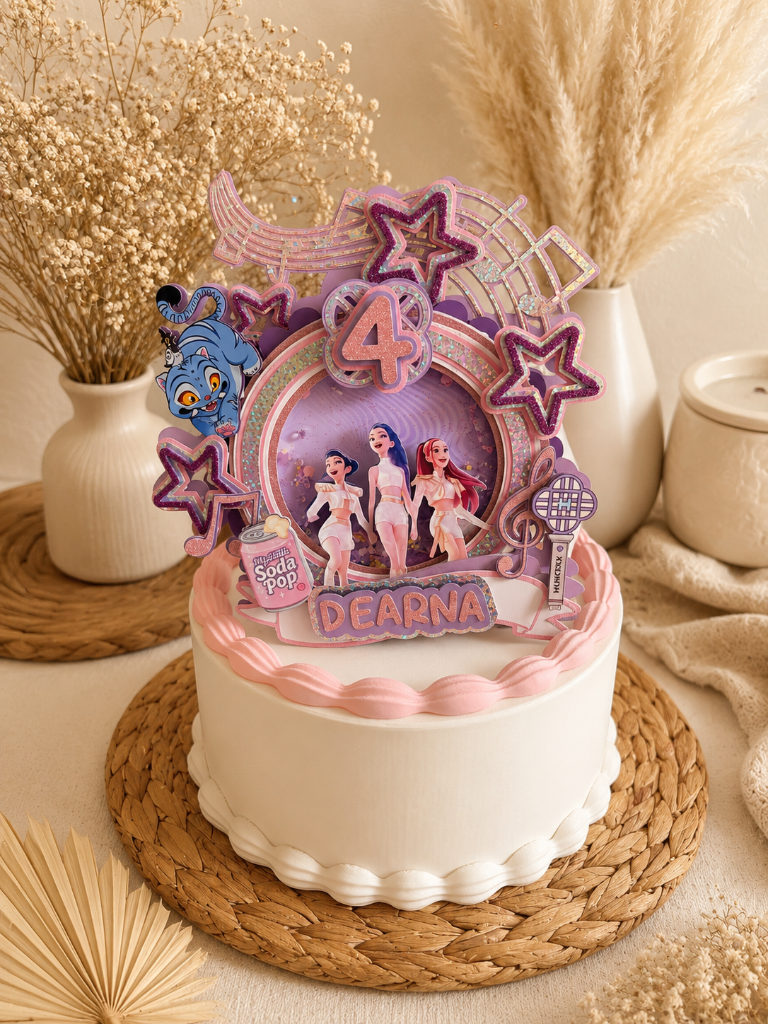 Interchangeable Cake Topper Display